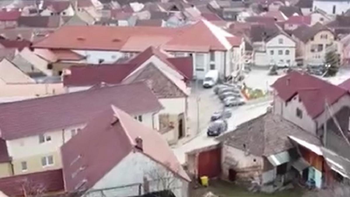 VIDEO Comuna din România cu primărie digitalizată, sistem de supraveghere video, iluminat inteligent şi wi-fi gratuit