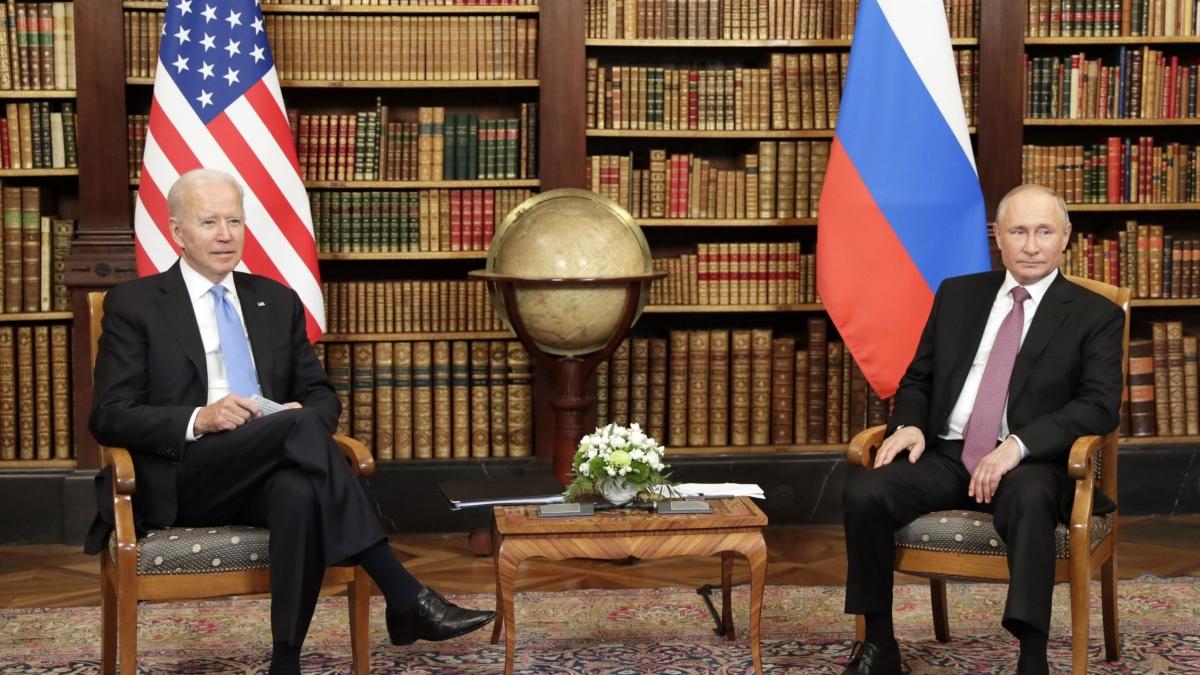 Putin şi Biden au căzut de acord să aibă mai multe discuţii