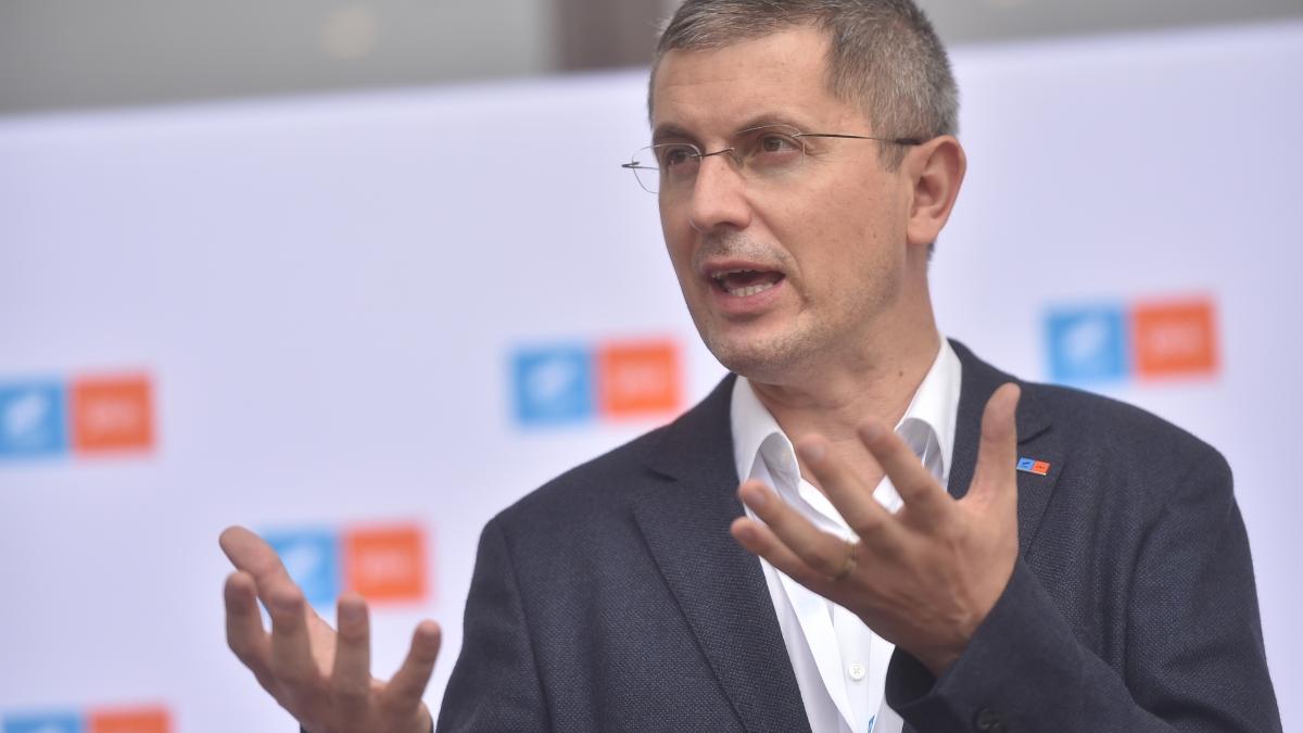 Barna: USR ar putea ataca la CCR proiectul bugetului de stat pe 2022