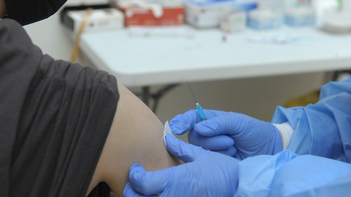 Un spital din Israel va administra a patra doză de vaccin anti-COVID-19 ca parte a unui test clinic