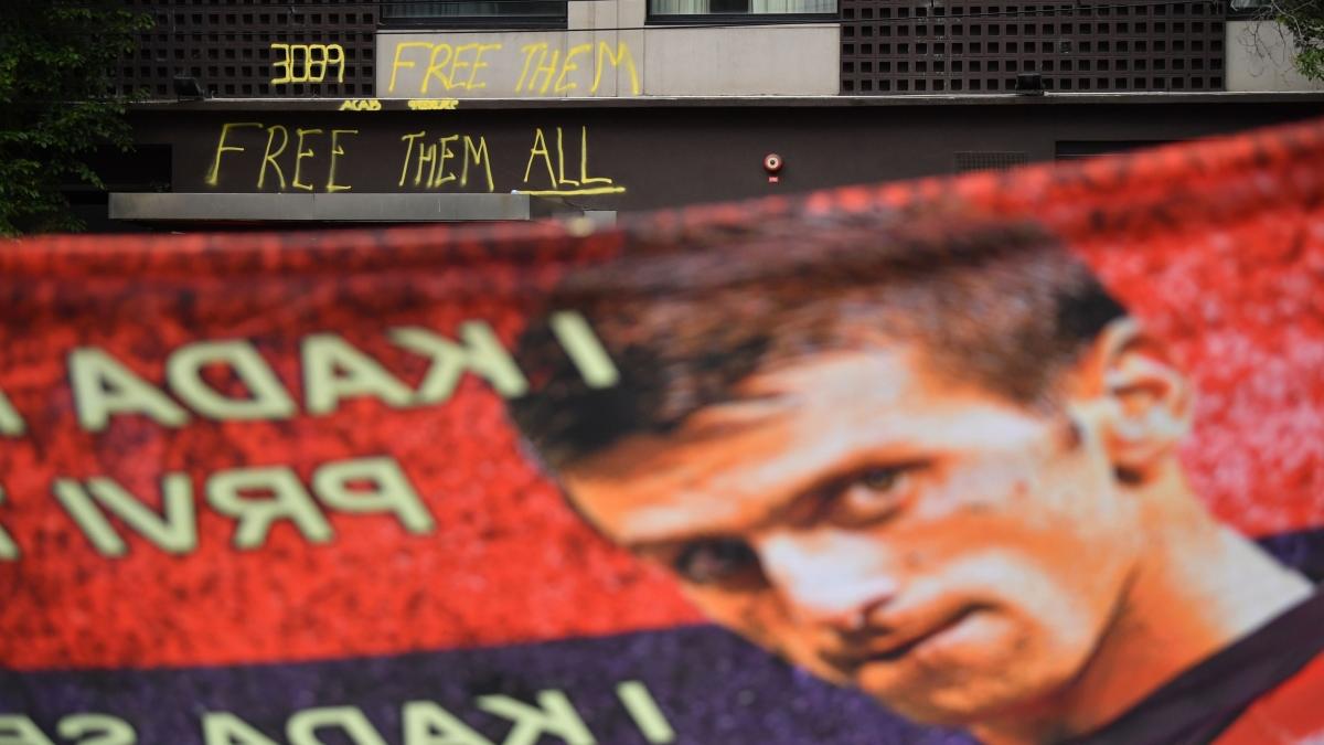 Guvernul australian a cerut amânarea audierii finale pentru miercuri în cazul vizei lui Djokovic. Cererea a fost respinsă