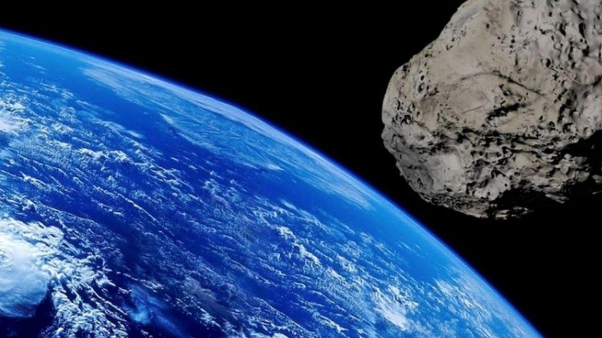 Veste ȘOC. Un asteroid URIAȘ se apropie de Terra