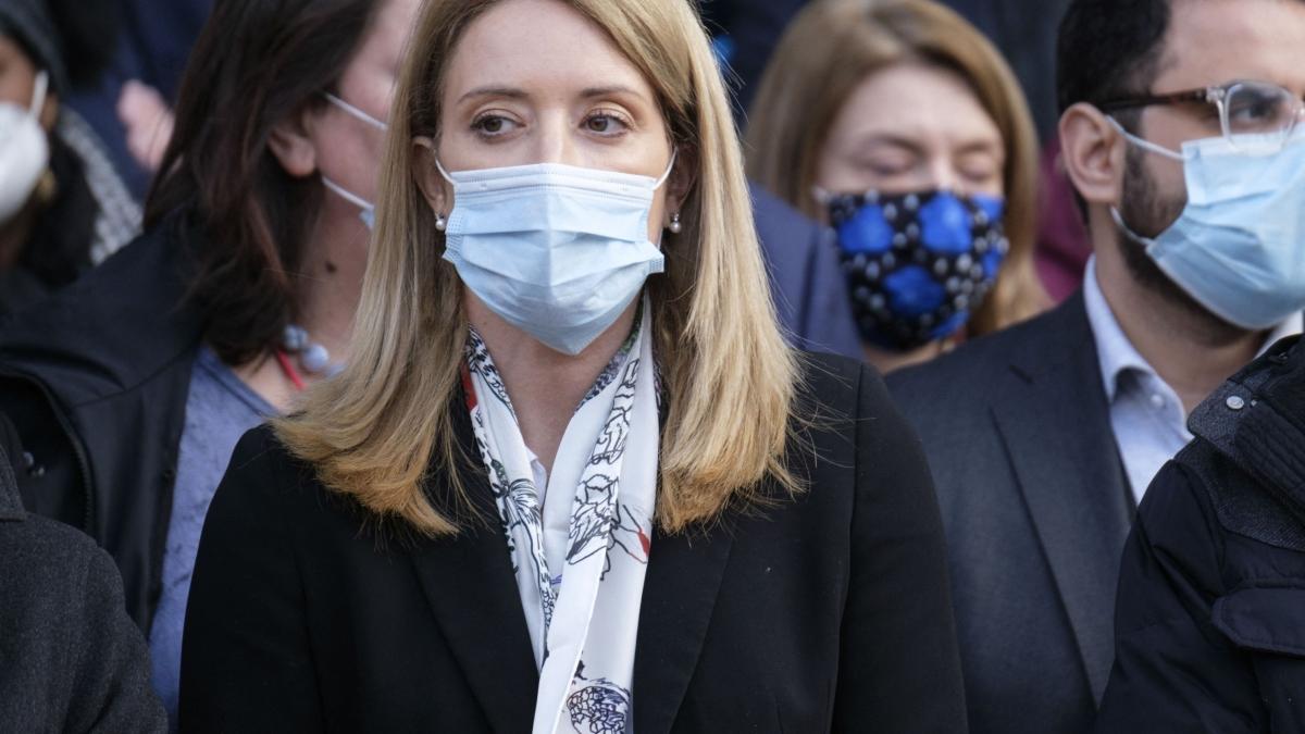 UPDATE A fost ales cel mai TÂNĂR președinte în fruntea Parlamentului European. Cine este  Roberta Metsola