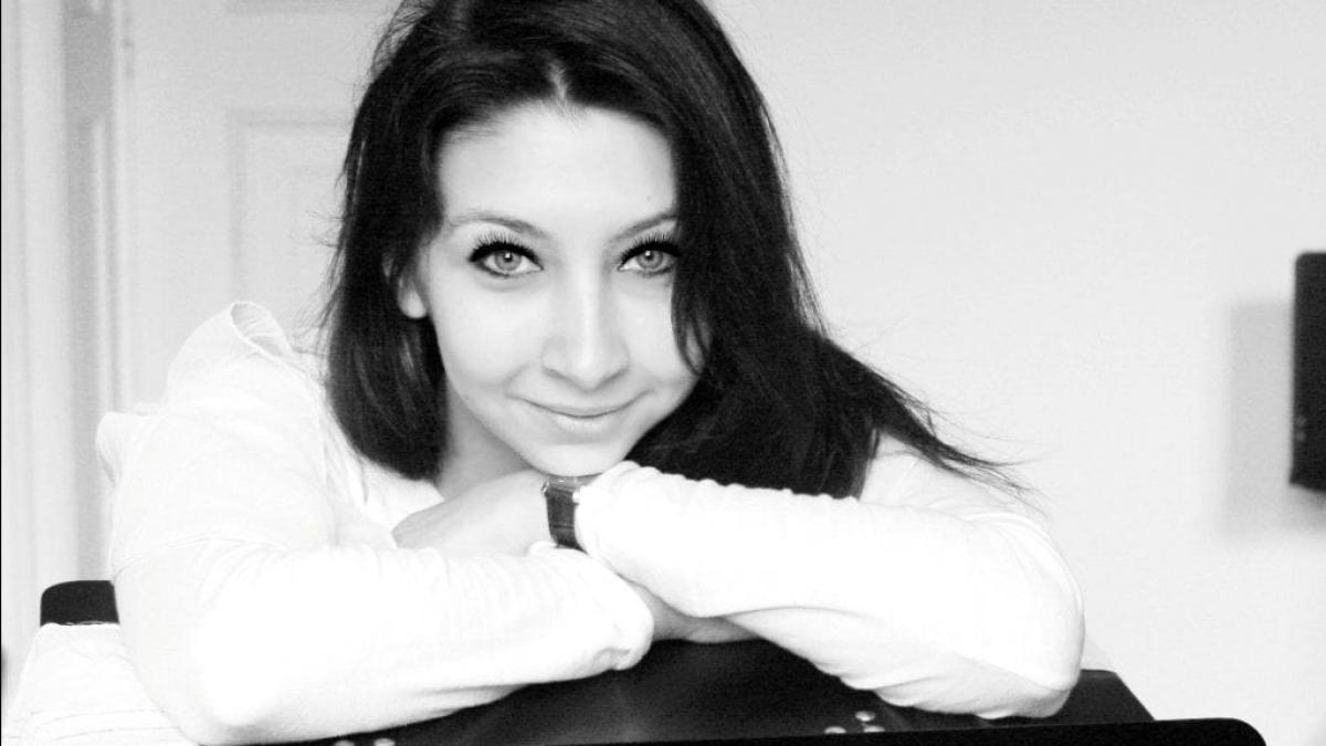Tragedie în muzica românească. Smaranda Drăghici Pâslaru s-a stins la 35 de ani. A fost răpusă de o boală necruțătoare