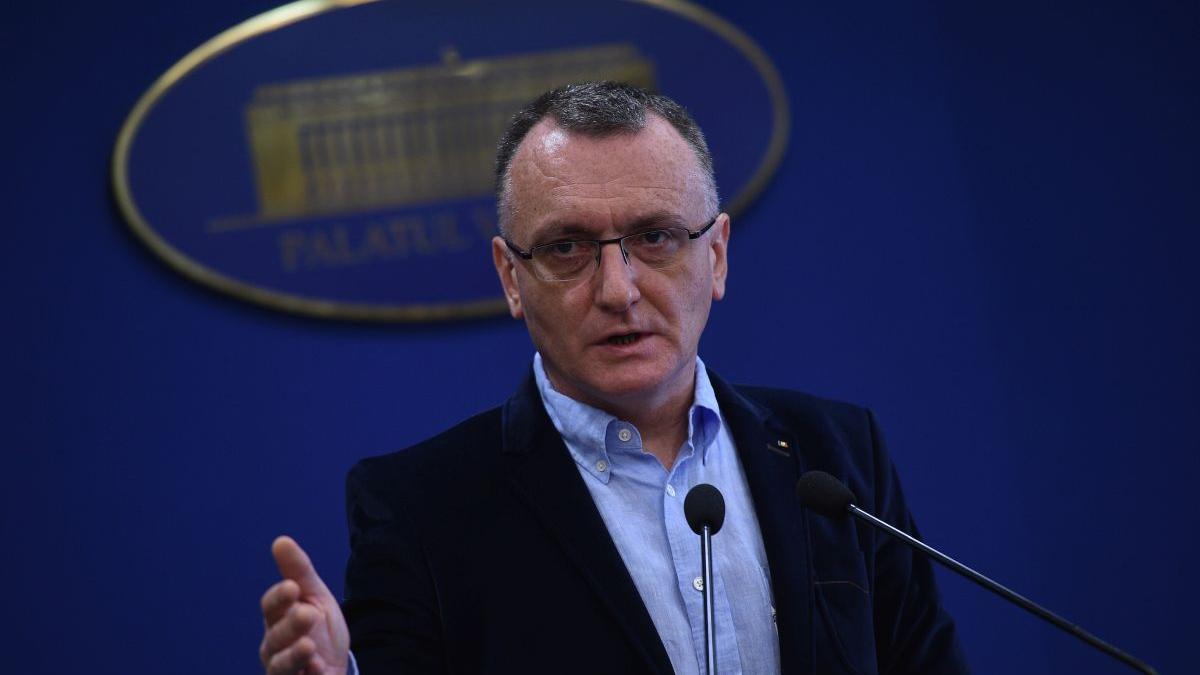 Cîmpeanu: Școlile vor avea program special de Ziua națională a lecturii