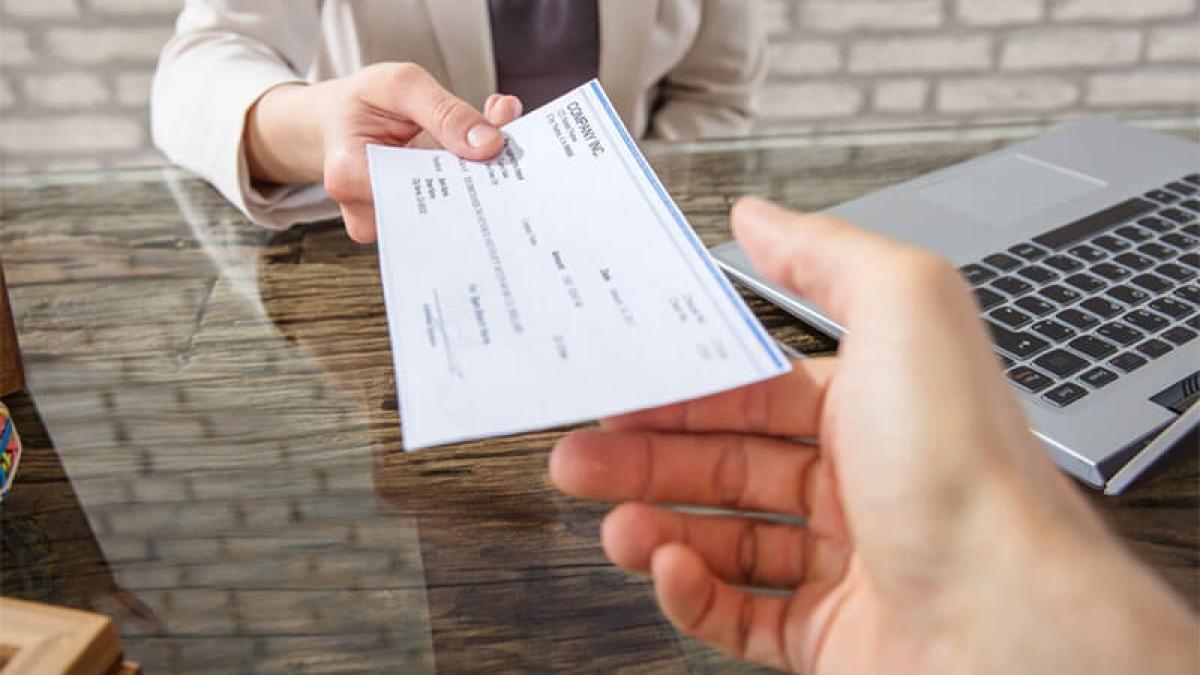 Salariul mediu net a crescut cu 234 de lei în decembrie 2021