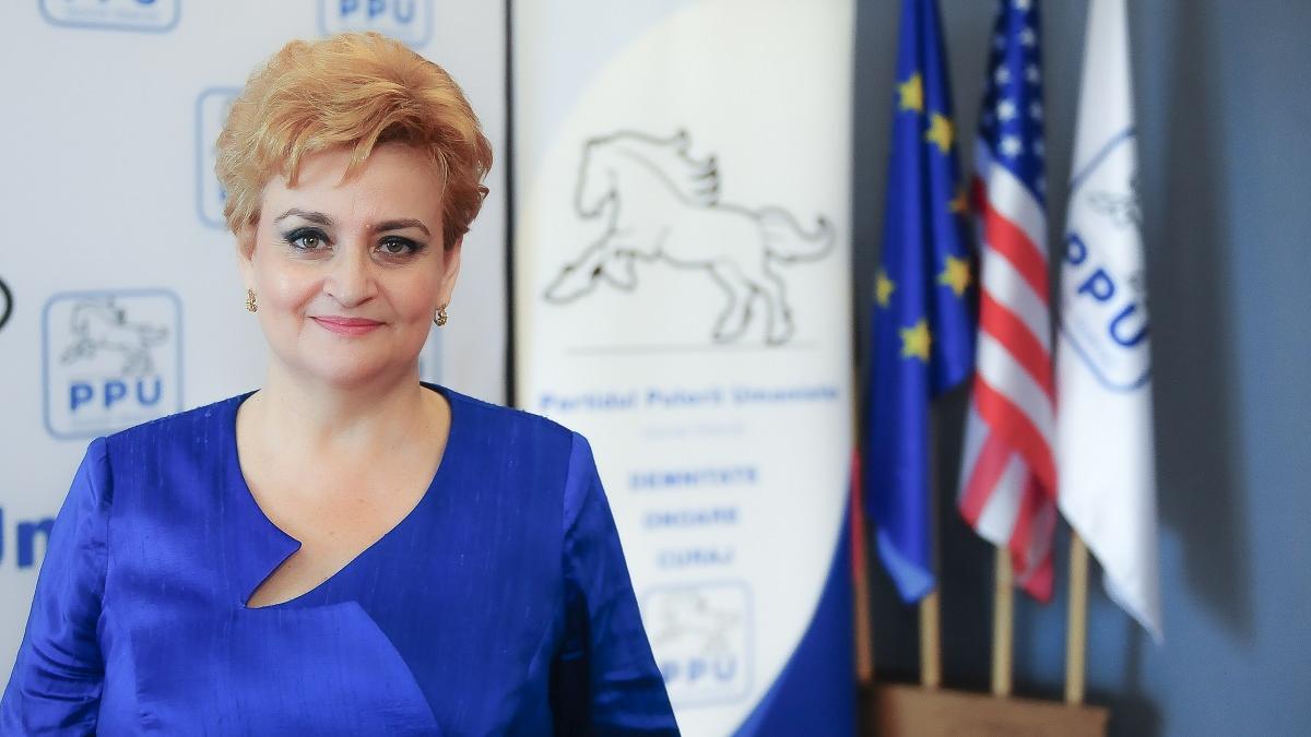 Umaniștii, apel la consens politic pentru a ieși din criza economică