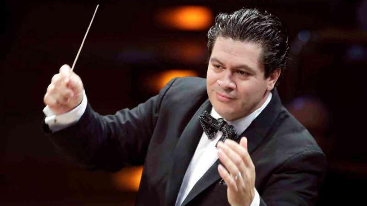 Cristian Măcelaru, în stagiunea Filarmonicii „George Enescu”, în primul concert din România în calitate de director artistic al Festivalul Internațional “George Enescu”