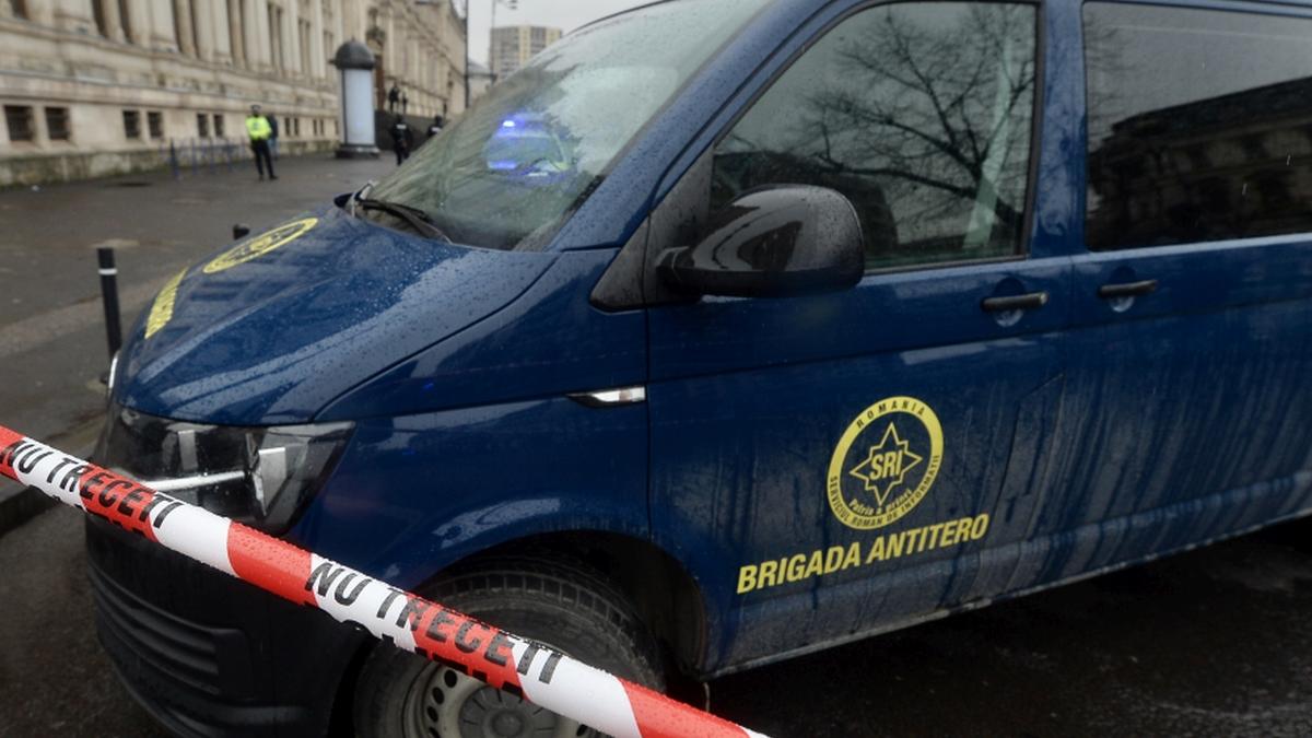 politia capitalei alarma cu bomba de la postul de radio europa fm falsa