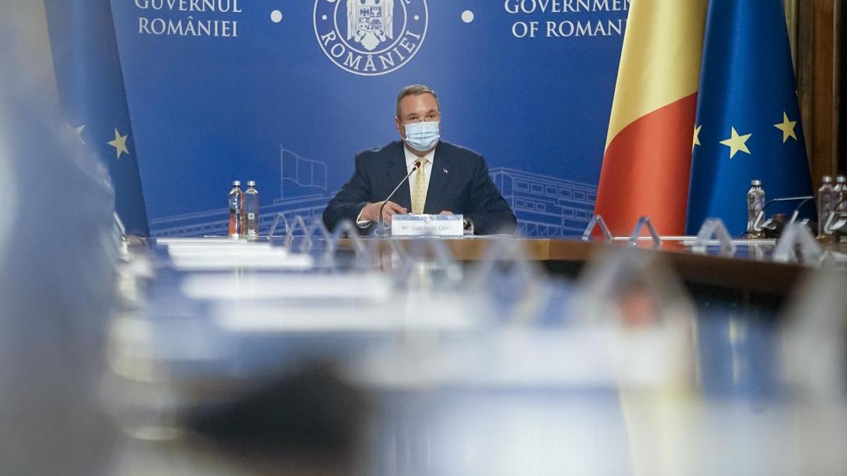 Guvernul Ciucă a dat „în judecată” Parlamentul la CCR și a câștigat. Legislativul dorea dotarea instanțelor cu instalații audio-video, prin PNRR