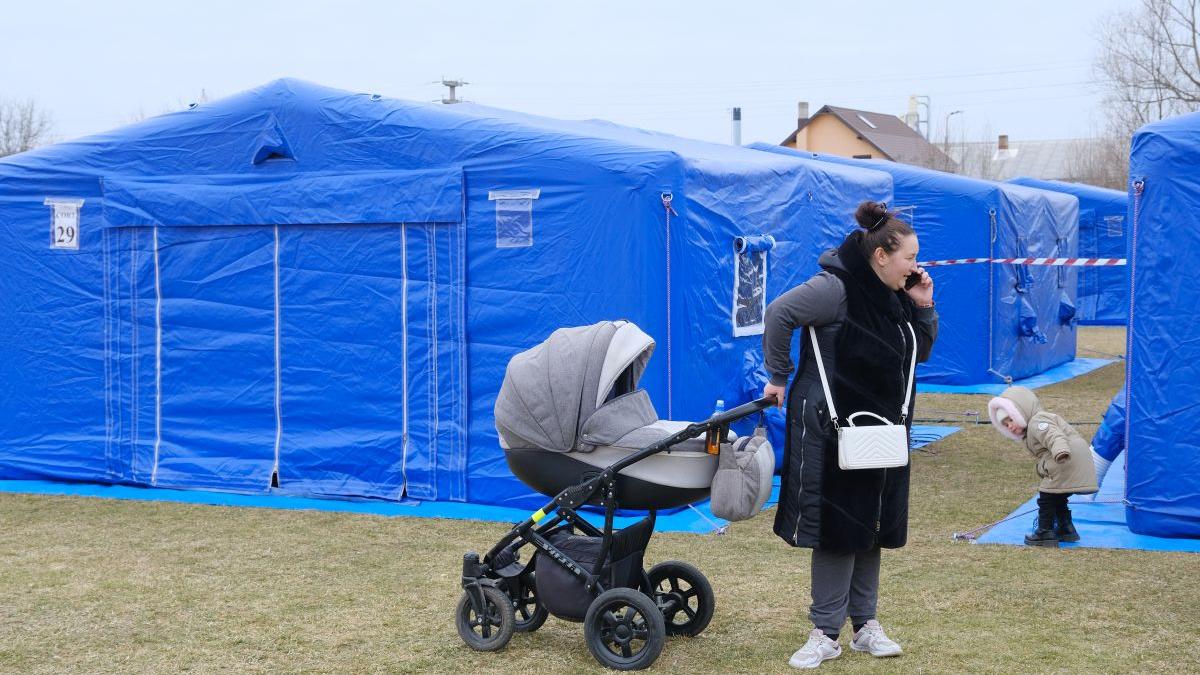 Tabere mobile și echipe medicale pentru refugiații din Ucraina