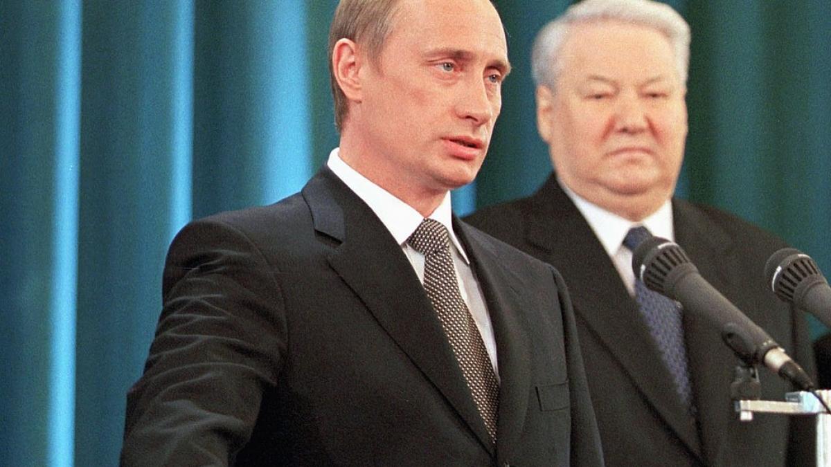 O casetă deocheată l-a propulsat pe Vladimir Putin în capul Rusiei