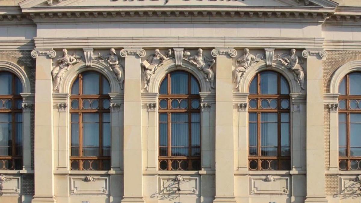 Agenția Achizițiilor Publice cumpără echipamente IT de la furnizorul DNA și PÎCCJ