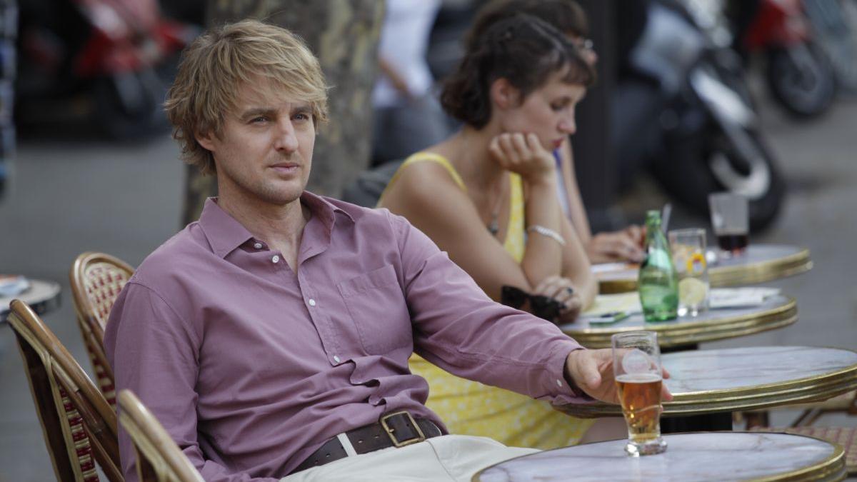 „Midnight in Paris”, film regizat de Woody Allen recompensat cu Oscar,  în mai la Warner TV