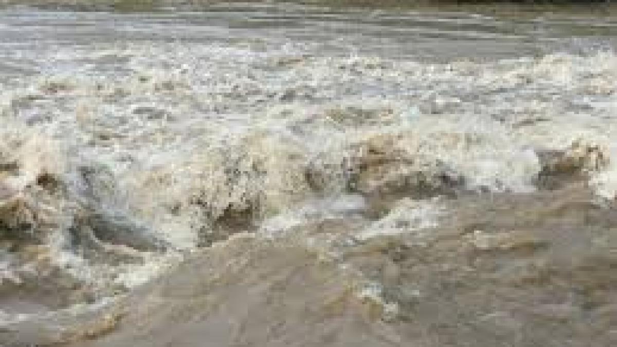 Pericol de inundații în Timiș. A fost emis cod portocaliu