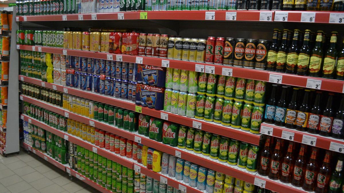 Producătorii de băuturi răcoritoare susţin că majorarea TVA în sector va avea efecte negative