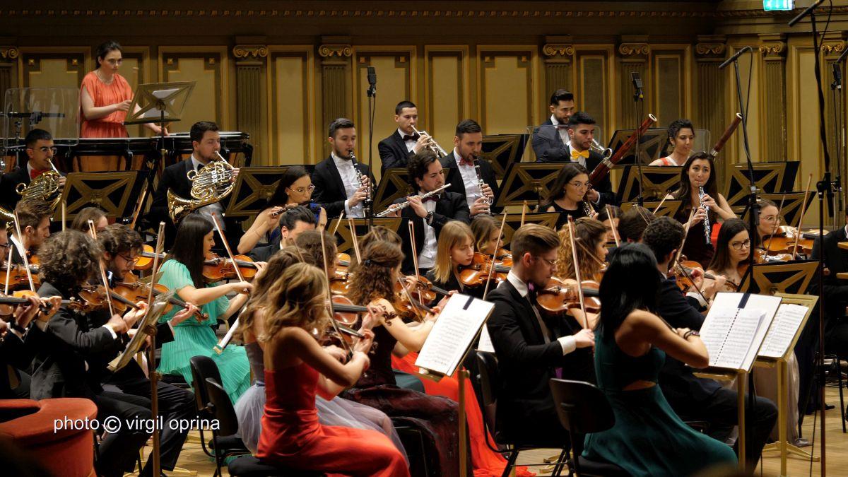 passion attractive wife Orchestra Română de Tineret deschide Vara Magică la Ateneul Român, pe 6  iulie