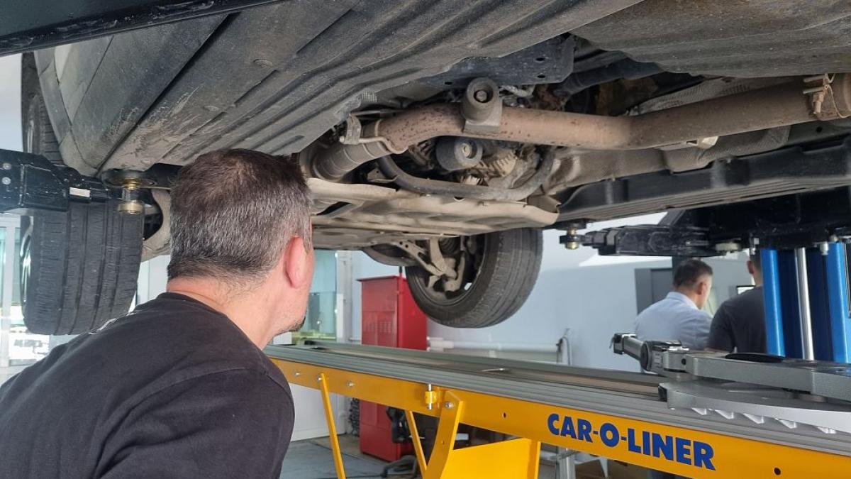 Contracție pe piața auto