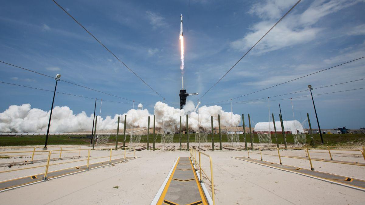 NASA a anunțat o nouă dată de lansare spre Lună pentru uriașa rachetă SLS 