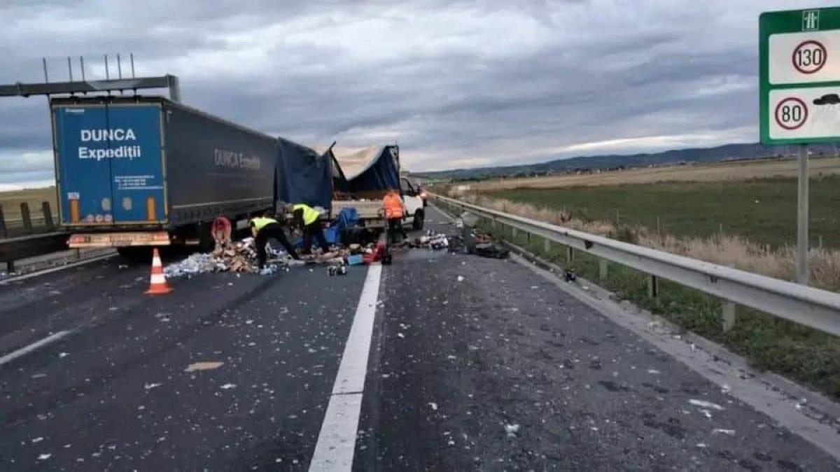 sibiu o autospeciala a lovit un microbuz traficul este blocat pe a1