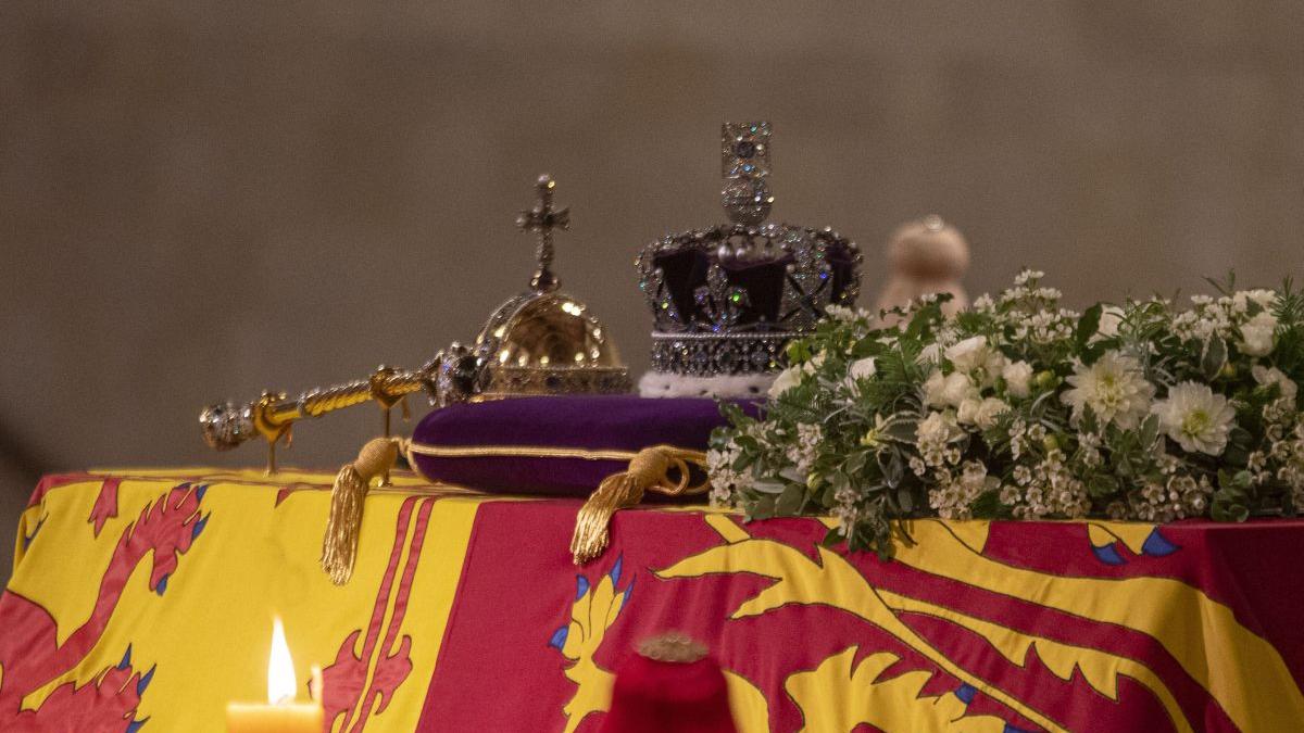 tray Nerve Elemental Live TEXT Funeraliile Reginei Elisabeta a II-a. Sicriul reginei a părăsit  Westminster Abbey, după slujba de înmormântare
