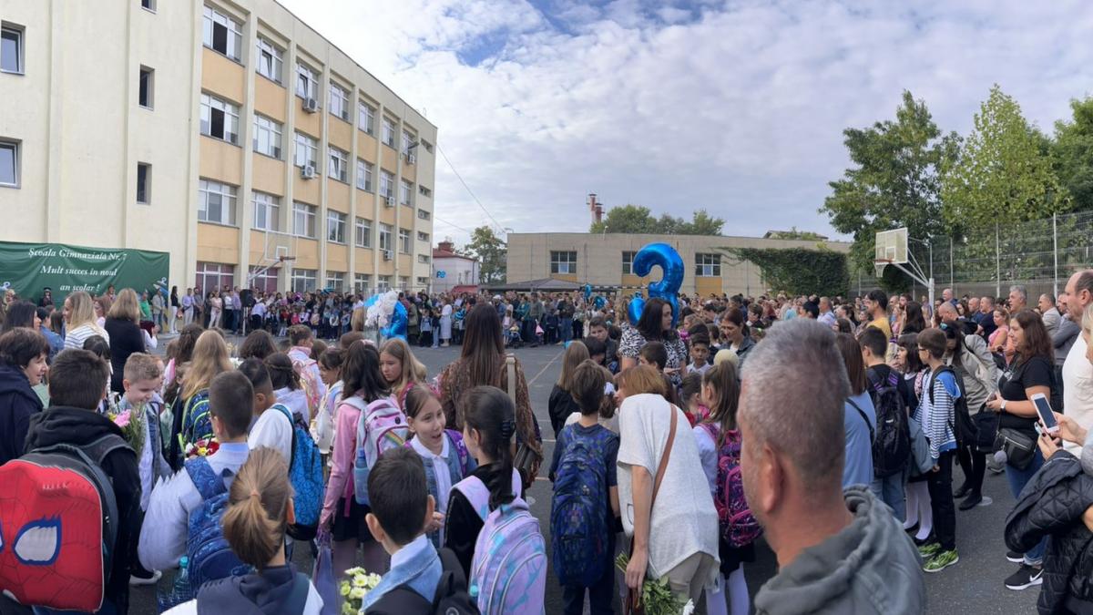 Senatul României a decis: Curtea școlii trebuie să se deschidă pentru sport