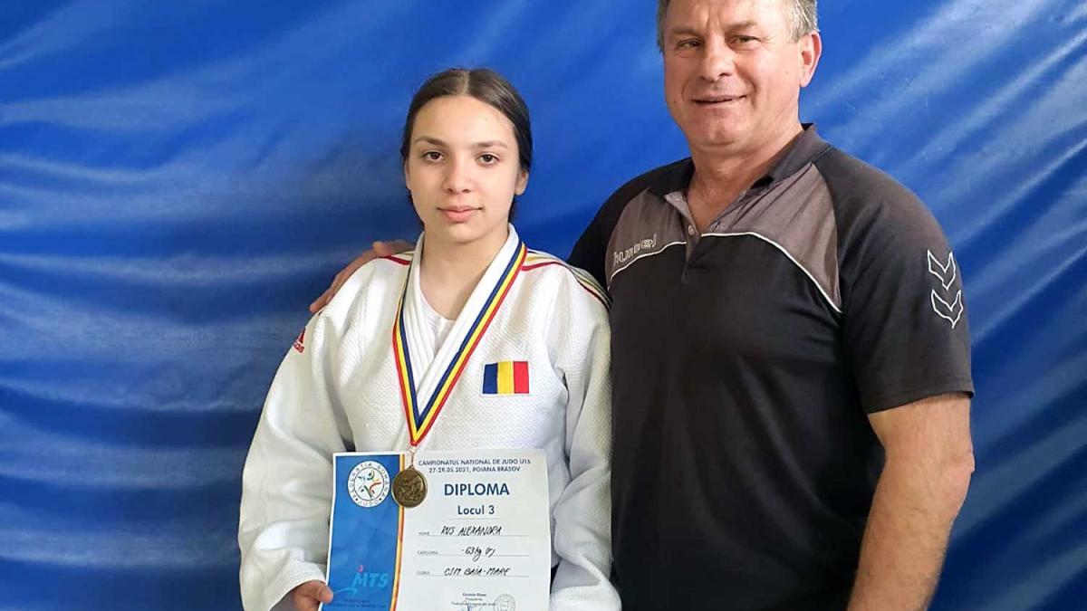 Băimăreanca Anamaria Rus, vicecampioană mondială la sambo
