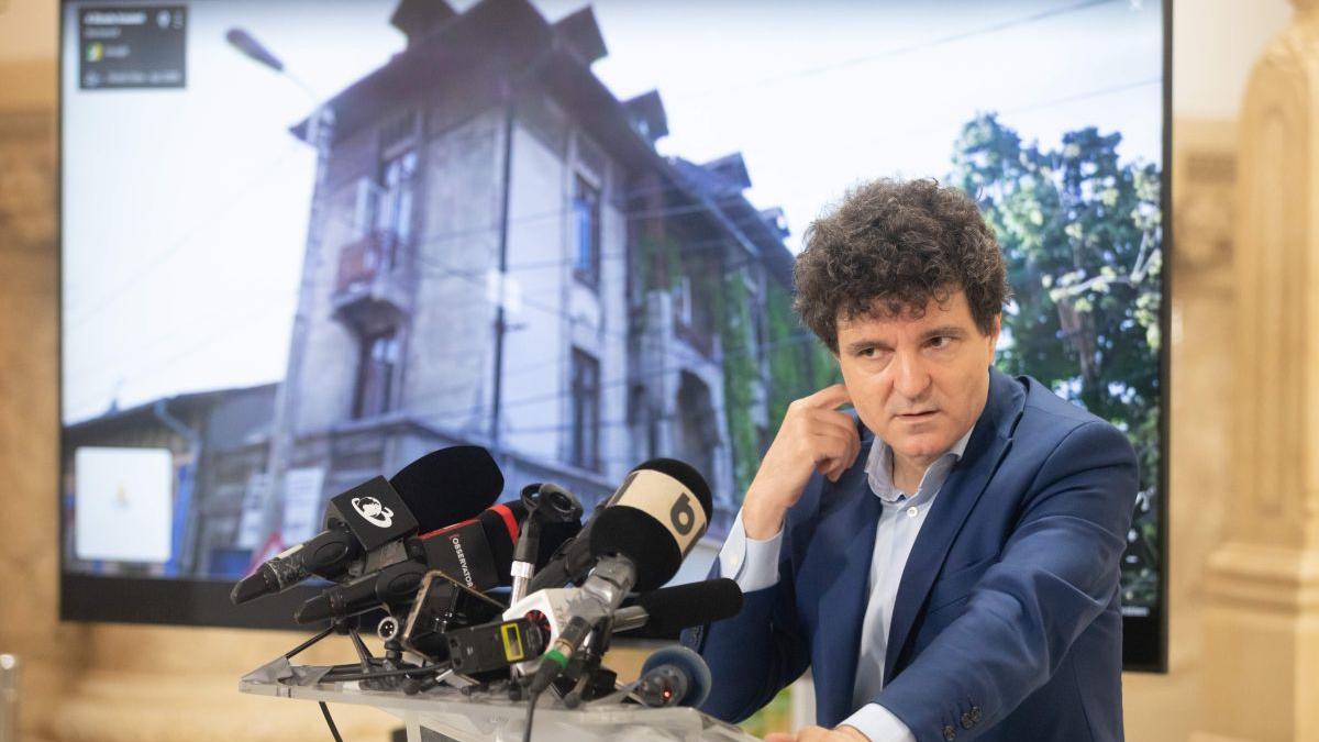 Nicuşor Dan: CFR a aprobat protocolul cu PMB pentru prima etapă a trenului metropolitan