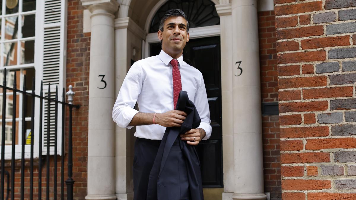 Rishi Sunak, creditat cu prima șansă pentru a deveni premierul Marii Britanii