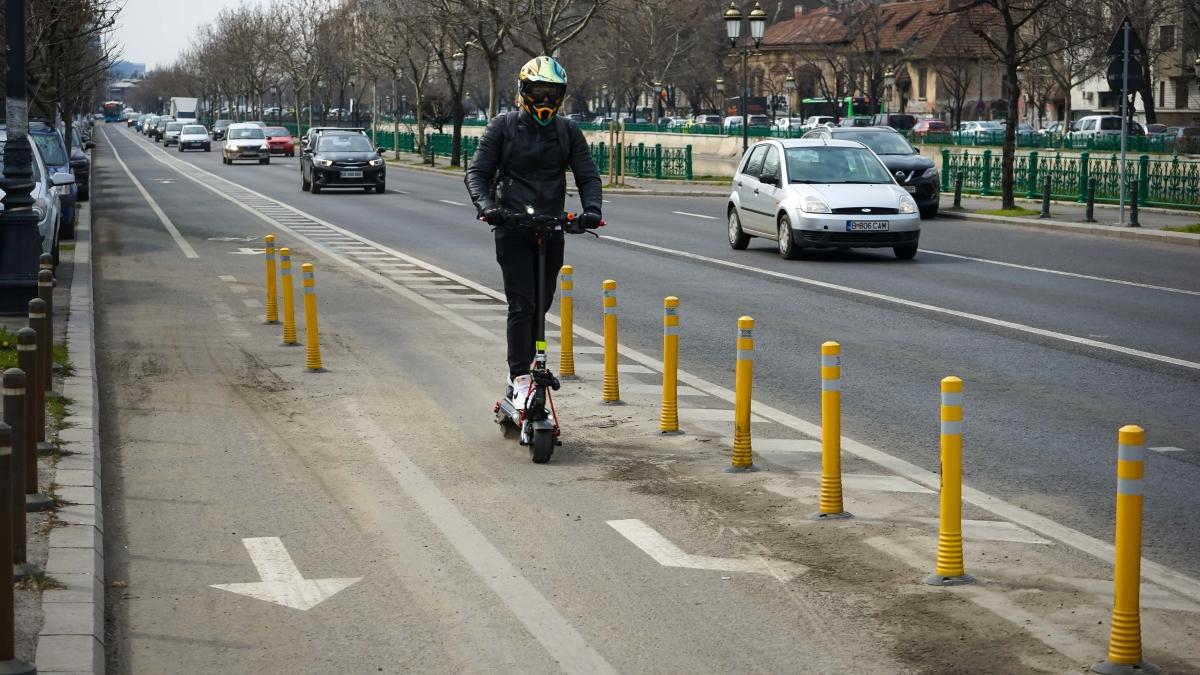 Propunere: Viteza trotinetelor electrice pe drumurile publice, limitată la 15 km/h