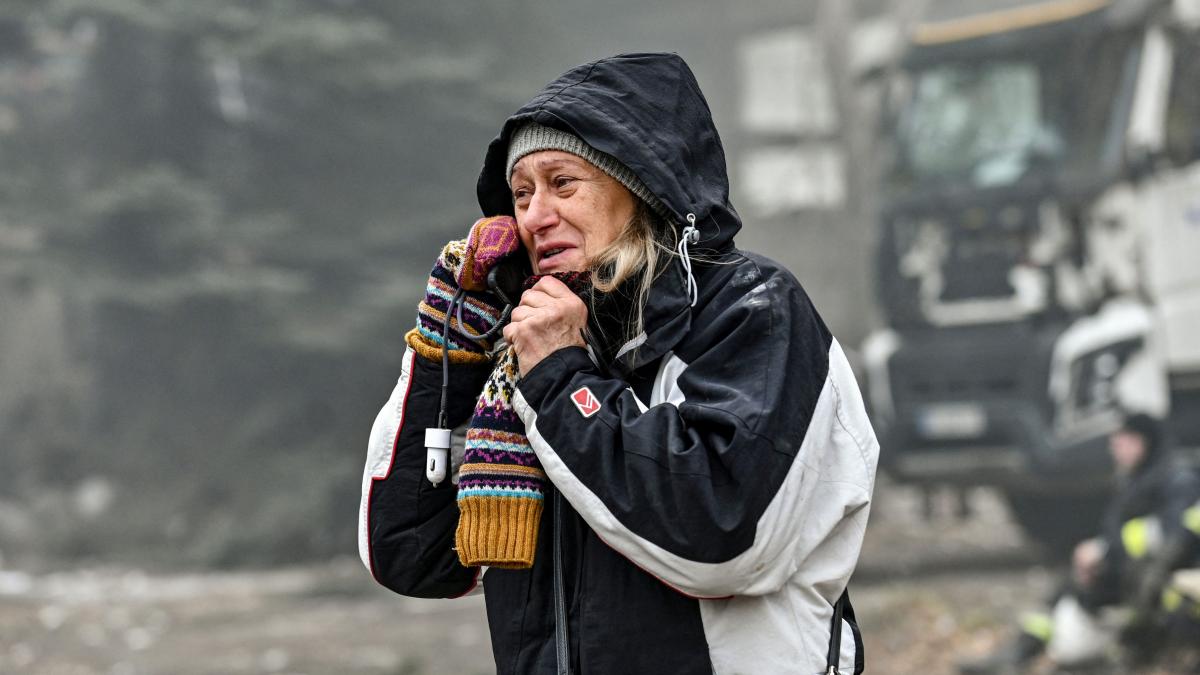 Război în Ucraina, ziua 257. Forțele ruse continuă să avanseze în direcțiile Bahmut, Avdiivka și Novopavlivske
