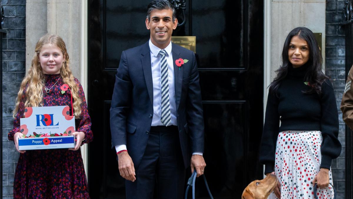 Soția premierului britanic încasează dividende de circa 1,5 milioane de lire sterline de la o companie care activează în Rusia
