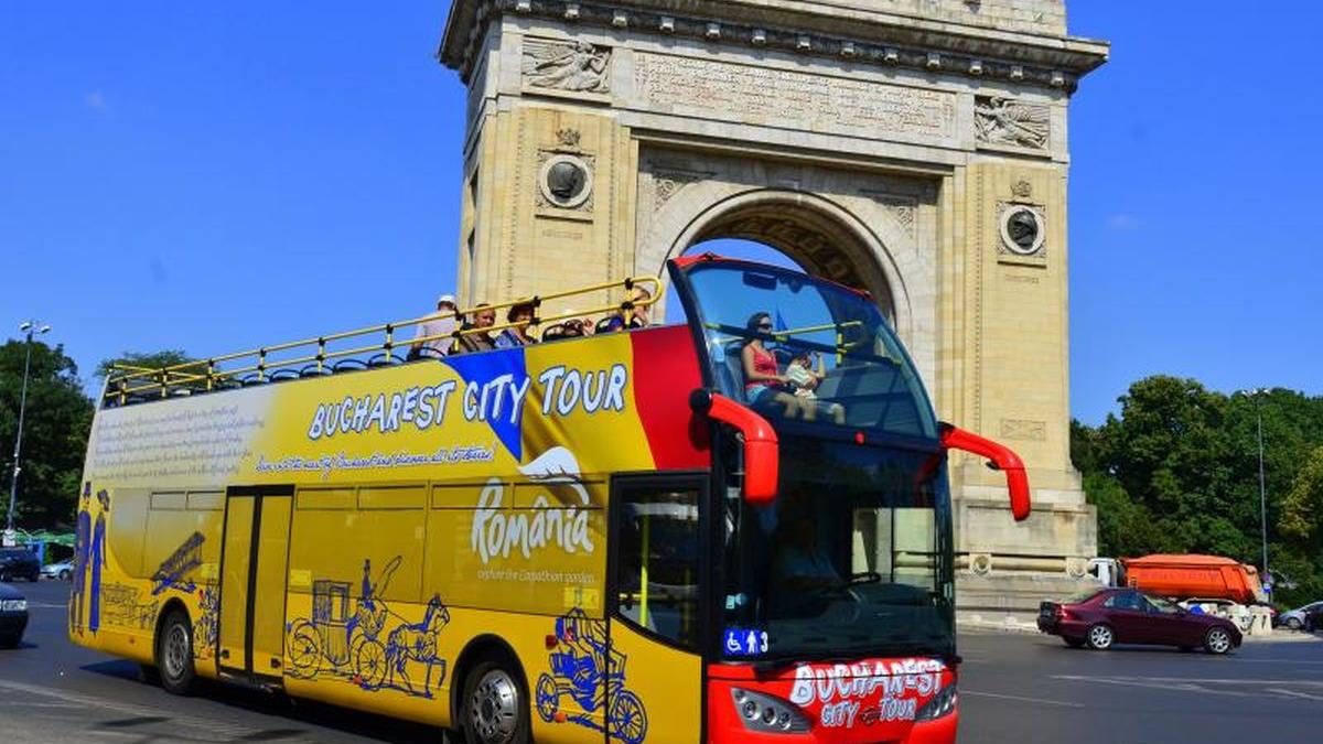 STB s-a dotat cu șase autobuze supraetajate second-hand, care să plimbe vizitatorii pe „traseele turistice” din Capitală