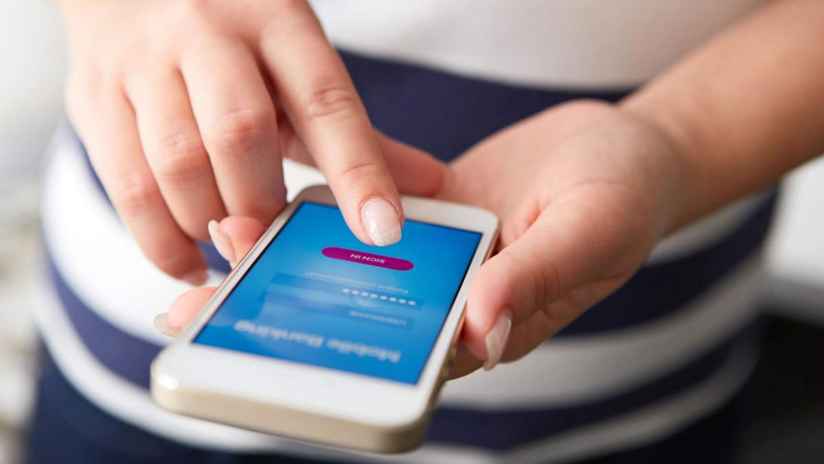 SMS-ul sărbătorește azi cea de-a 30-a aniversare
