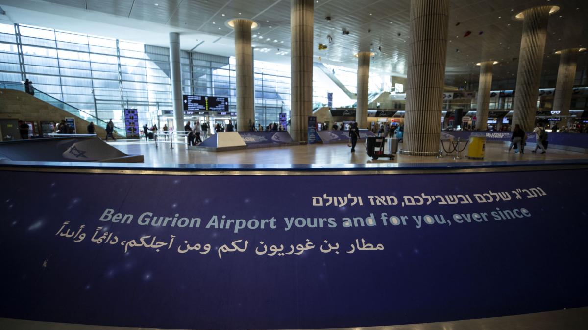 Ghinion: Un hoț de mașini a fost prins din greșeală după ce s-a rătăcit și a declanșat alerta de securitate pe aeroport