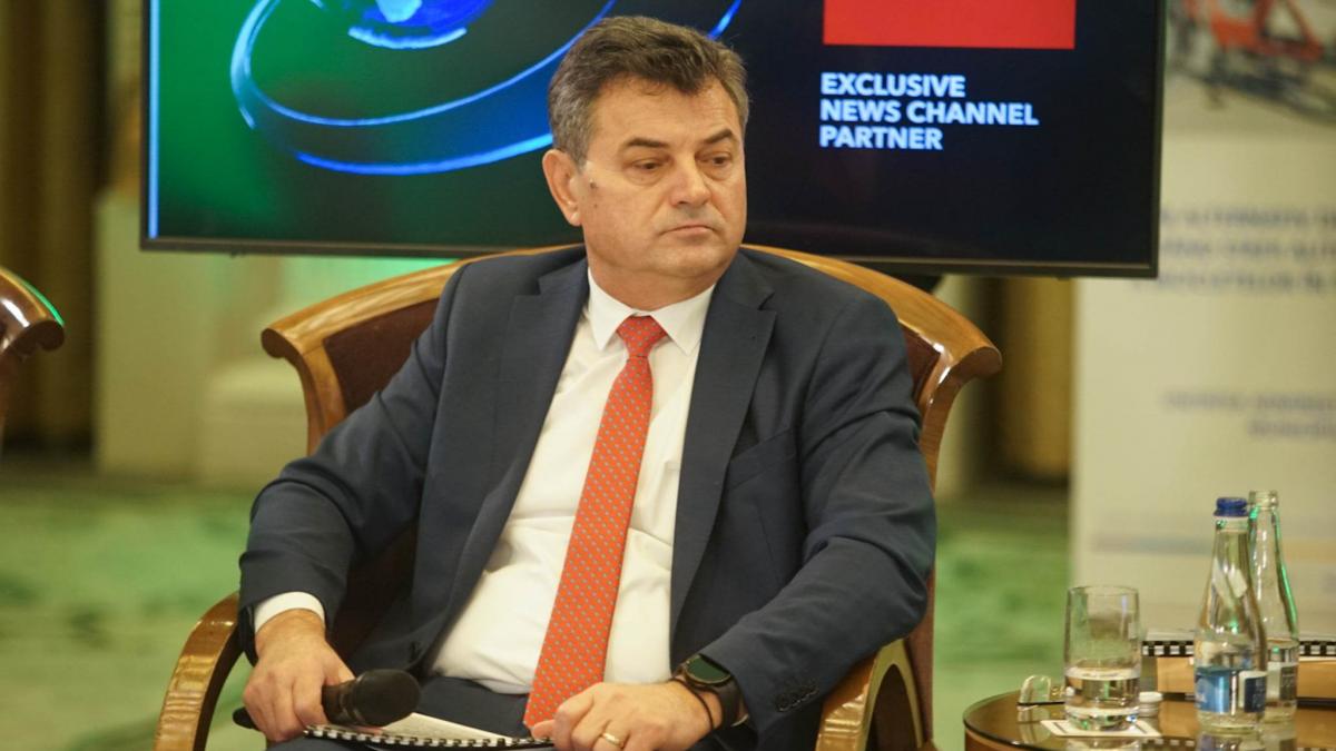 Victor Moraru: În administrația centrală este un dezastru. Schimbarea miniștrilor la 6 luni sau la un an, sau guvernul la 3 ani, crează mari disfuncționalități 