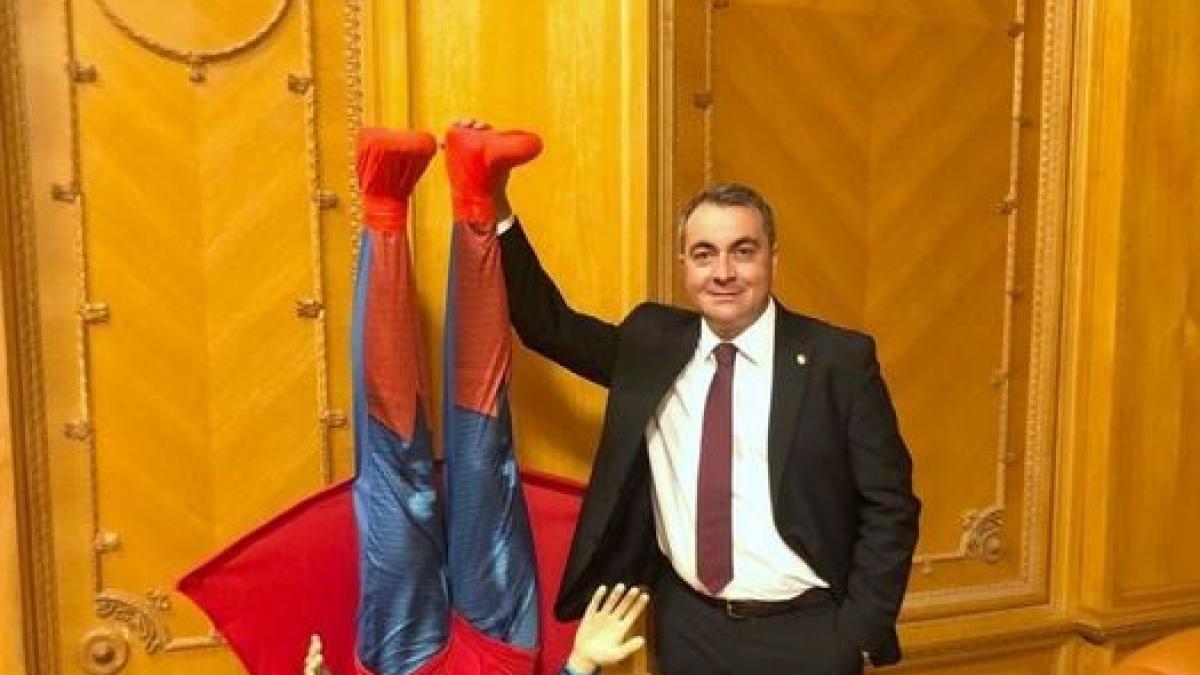 Deputat PSD, răspuns dur pentru Florin Cîțu: Tu vorbești de bugetul țării?! Tu care ai împrumutat România 200 de miliarde de lei, în 2 ani?! Tu care ai îndatorat țara asta pe trei generații?!