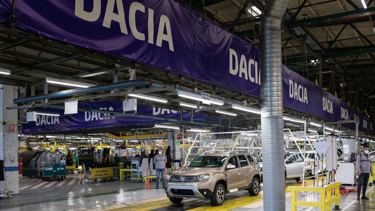Dacia deschide comenzile pentru Jogger Hybrid la începutul lunii ianuarie