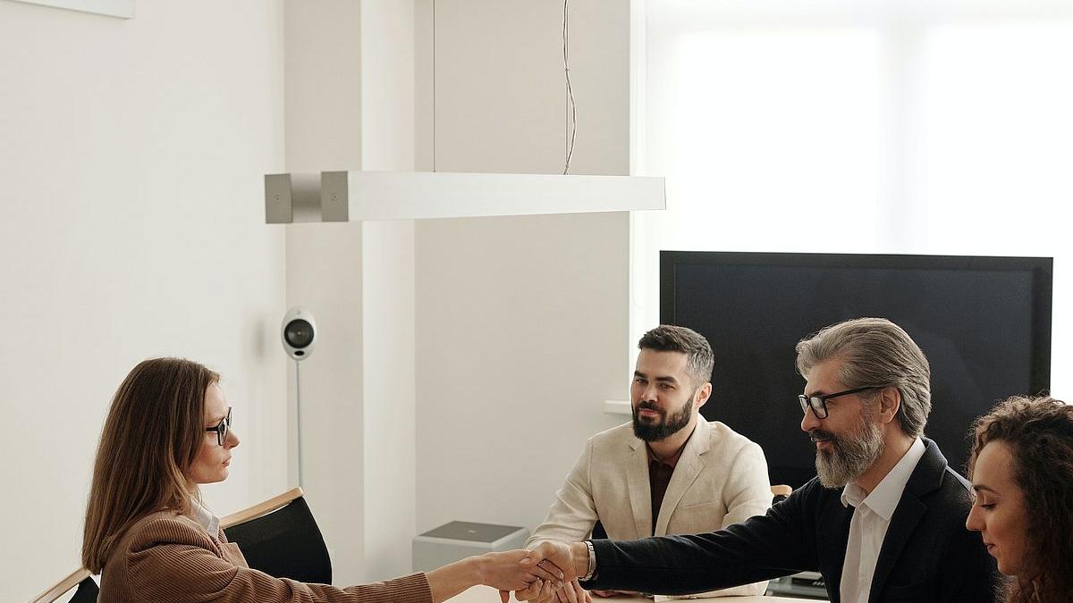 9 pași prin care managerii devin lideri