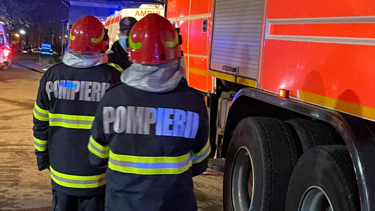 Tragedie: Copil de un an, găsit mort într-o locuință cuprinsă de incendiu