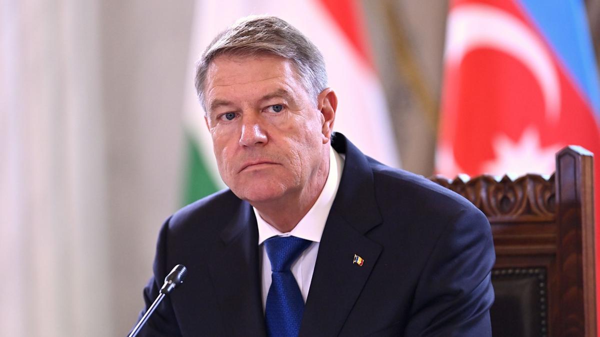 Scade vârsta de pensionare până la 40 de ani pentru femei şi 45 de ani pentru bărbaţi. Iată categoriile