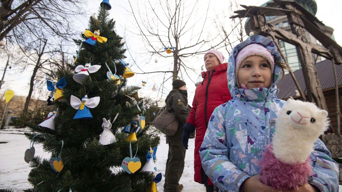 Cum sărbătoresc ucrainenii primul lor Crăciun de la începutul invaziei ruse
