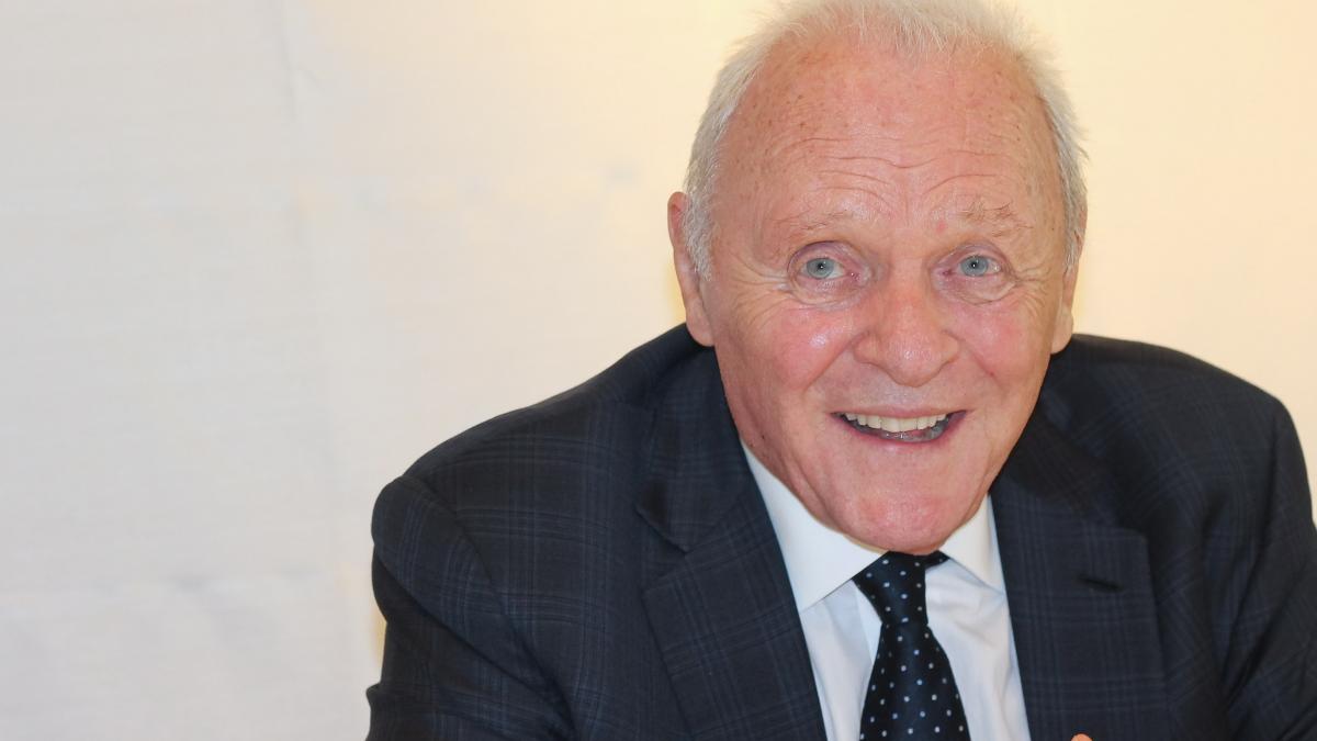 Anthony Hopkins, mesaj emoționant pentru 2023: "Nu lăsa pe nimeni să te pună la pământ"