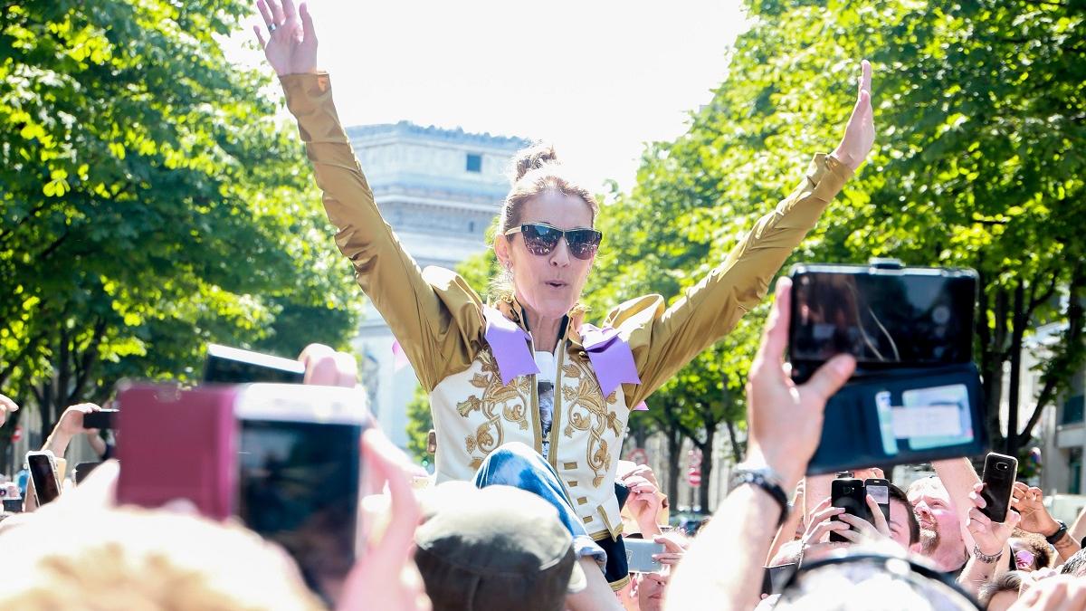 Val de critici și indignare, după excluderea lui Celine Dion din lista Rolling Stone a celor mai mari cântăreți 