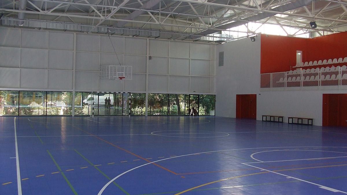 Meciuri dure, în zeci de săli de sport neterminate: un sfert de miliard de la stat, făcut KO de inflație