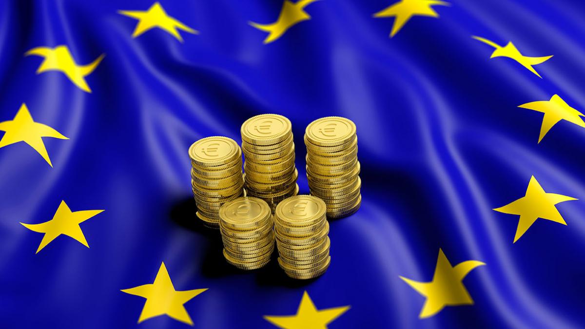 Reuniunea Eurogrup analizează evitarea recesiunii în 2023 și o posibilă introducere a monedei euro