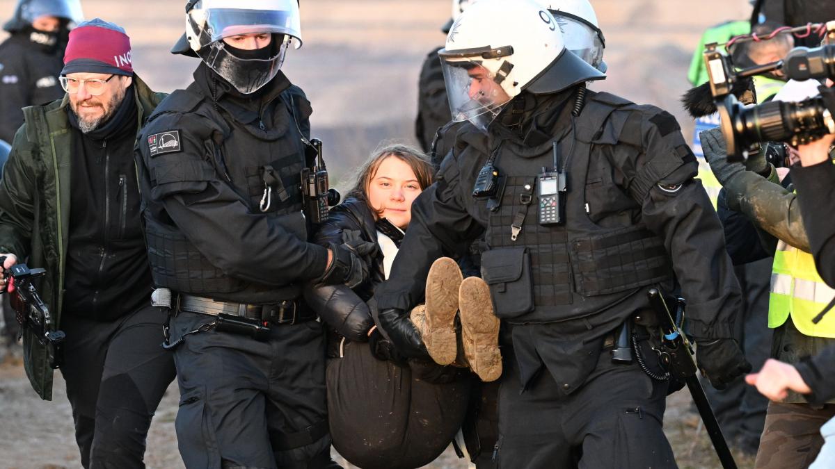 Greta Thunberg, reţinută de poliţia germană 