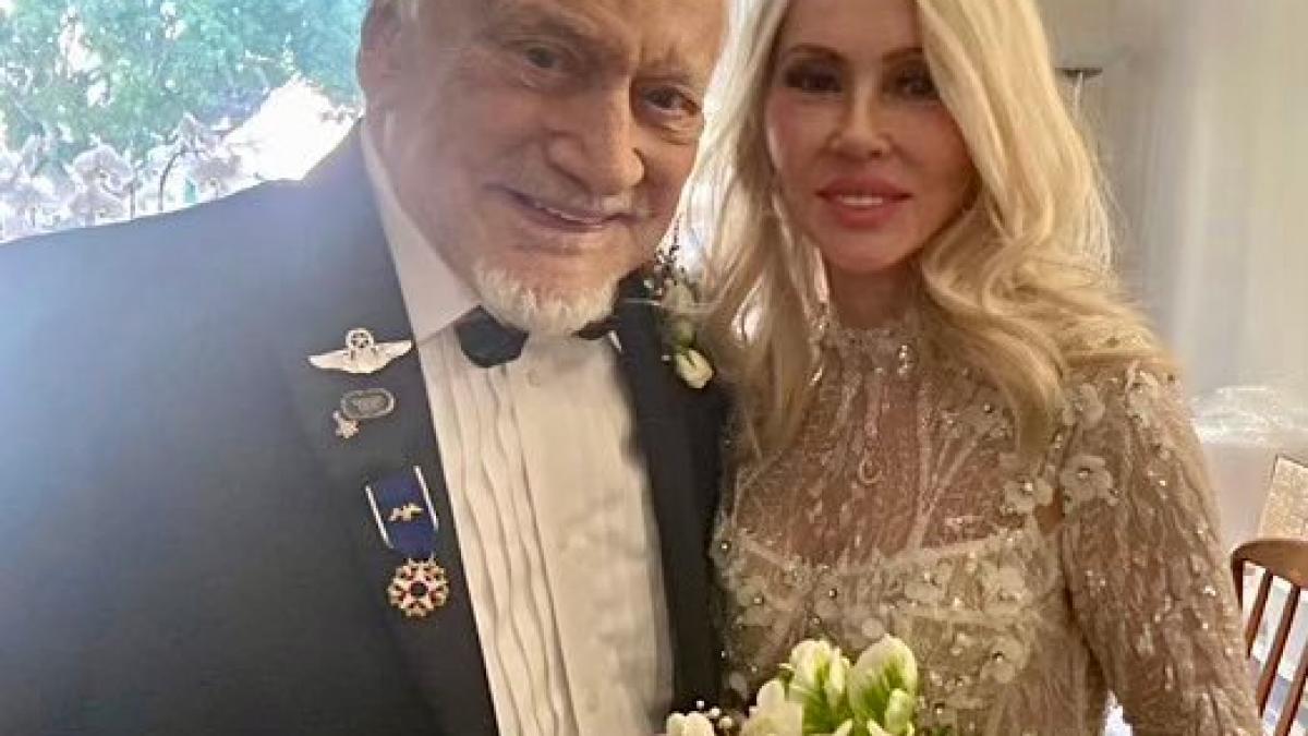 Al doilea om care a pus piciorul pe Lună s-a căsătorit cu o româncă. Noua sa soție s-a născut la Deva și are un doctorat în inginerie chimică la Universitatea din Pittsburgh