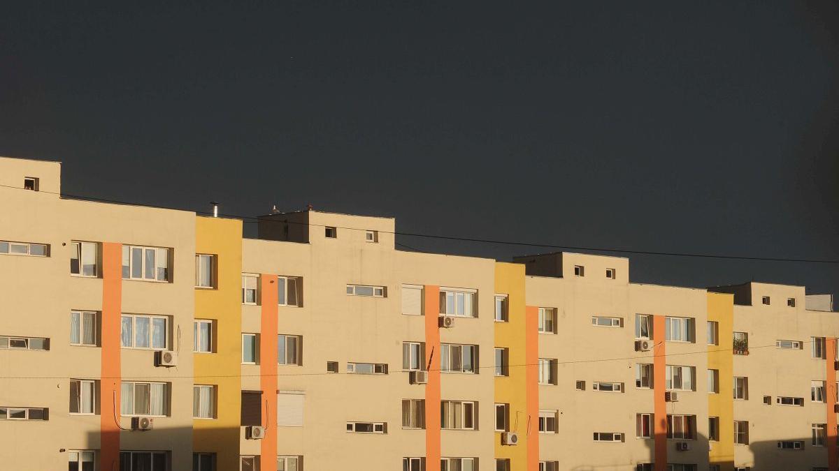 Înşelăciunile cu închirieri de locuinţe, noua provocare a escrocilor