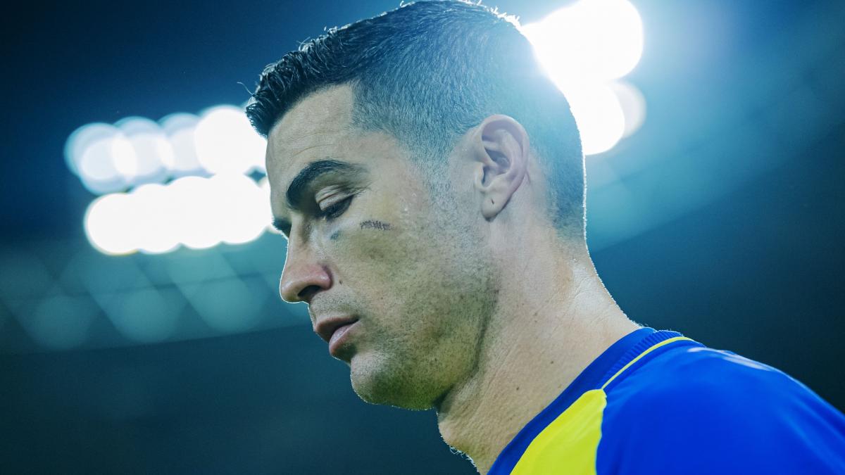 Invidie în fotbal. Cristiano Ronaldo era obsedat de salariul lui Lionel Messi 